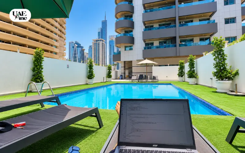 Al Zarooni Building Swimming pool